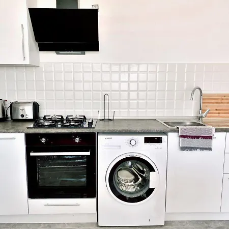 Flat With Sea View Close To In Edremit Apartamento