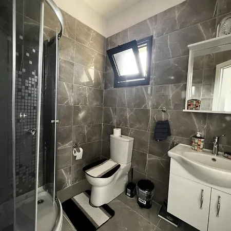 Flat With Sea View Close To In Edremit Apartment Kyrenia (Northern Cyprus)